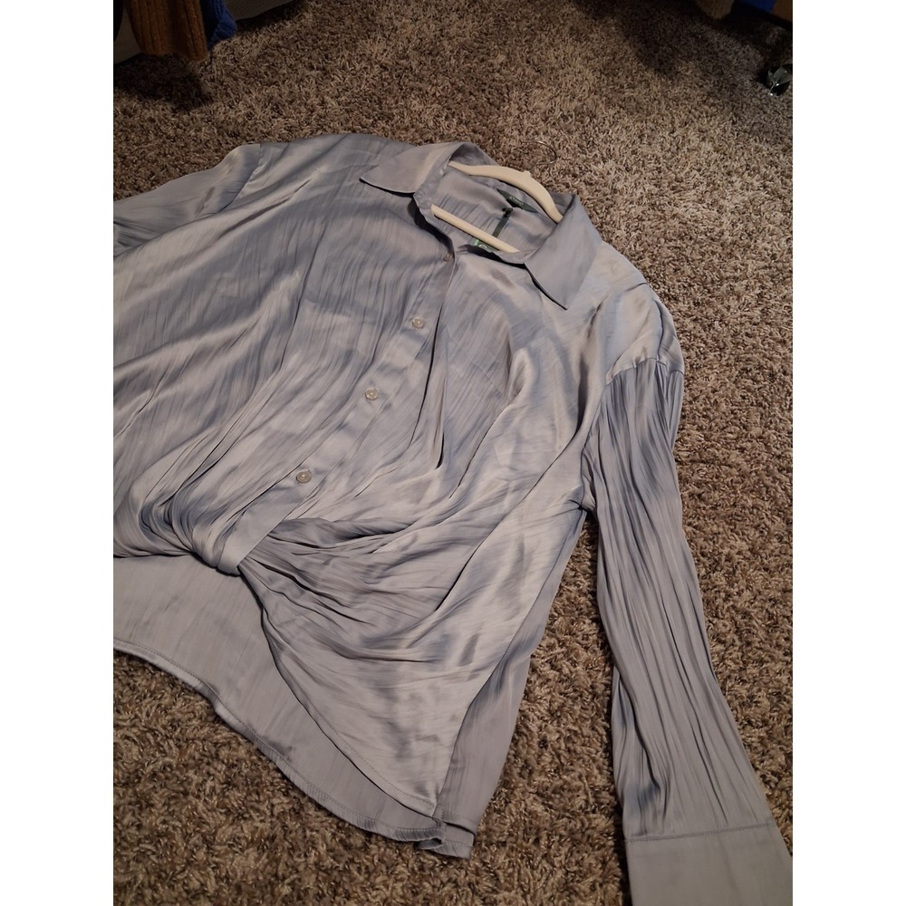 NWT Women's 1X Blue Lavender Ombre Twist Front Blouse Pleated Button Up Collared - Picture 12 of 16